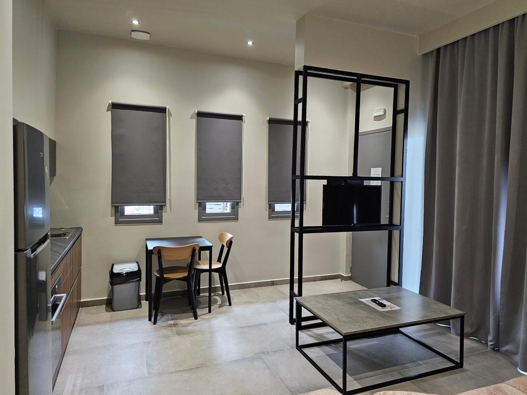 Rea'S Luxury Apartments Stoupa Exterior photo